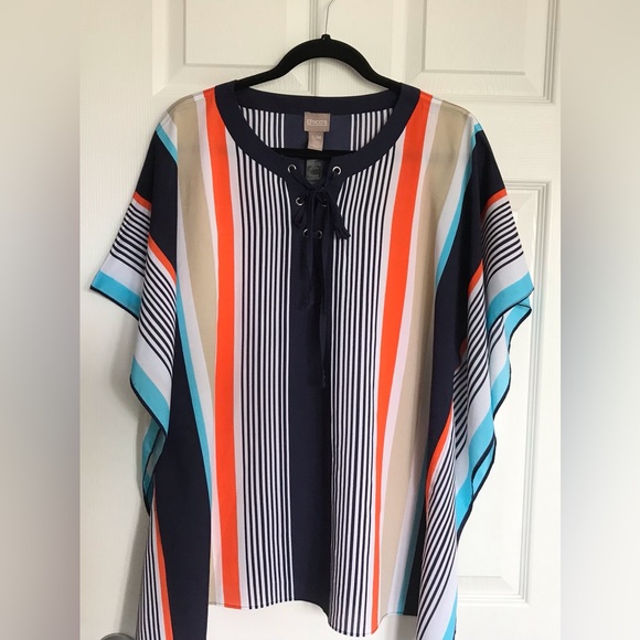 Chico’s top - Picture 1 of 5